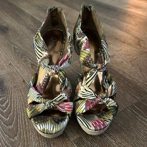 Carlos Santana wedges